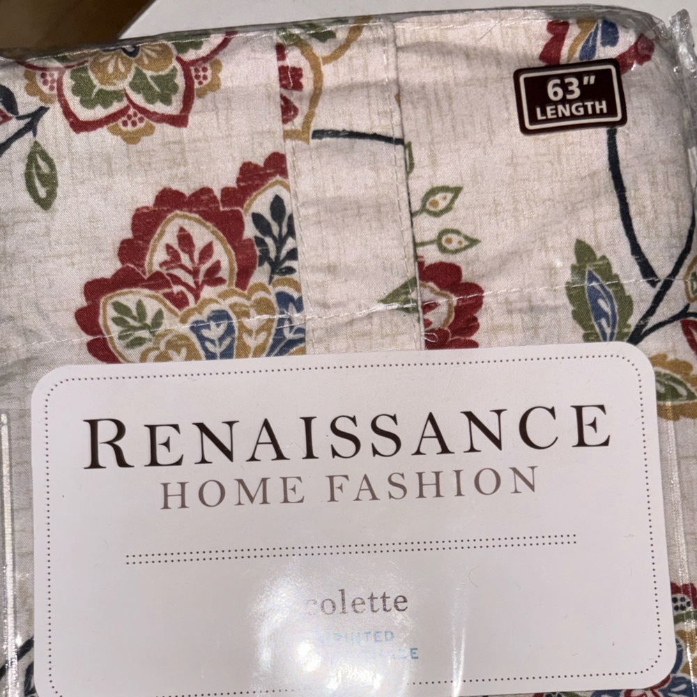 Renaissance curtain brand new
